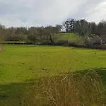 Le Pigeonnier Avec Jardin Clos *