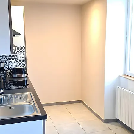 Tatil Evi Le Pigeonnier Avec Jardin Clos