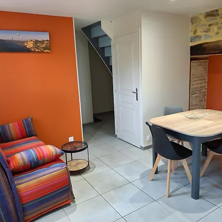 Le Pigeonnier Avec Jardin Clos