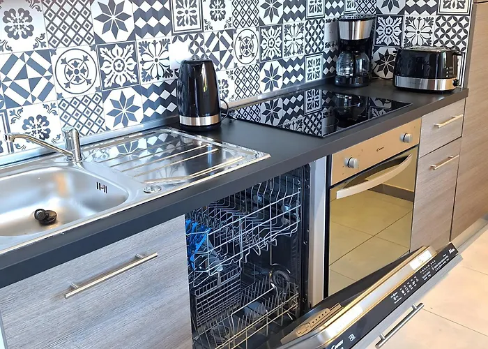 Le Pigeonnier Avec Jardin Clos Tatil Evi Miers