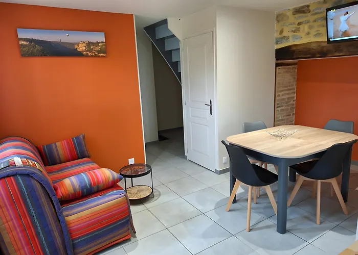 Le Pigeonnier Avec Jardin Clos