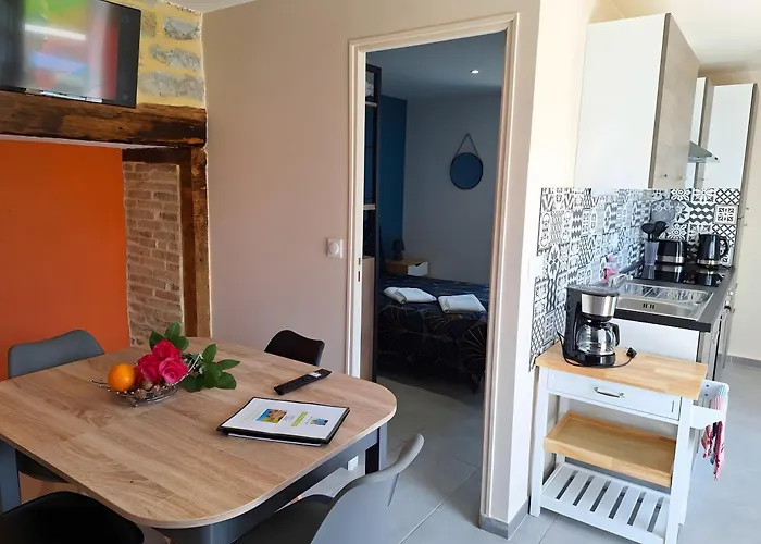 Le Pigeonnier Avec Jardin Clos Tatil Evi Miers